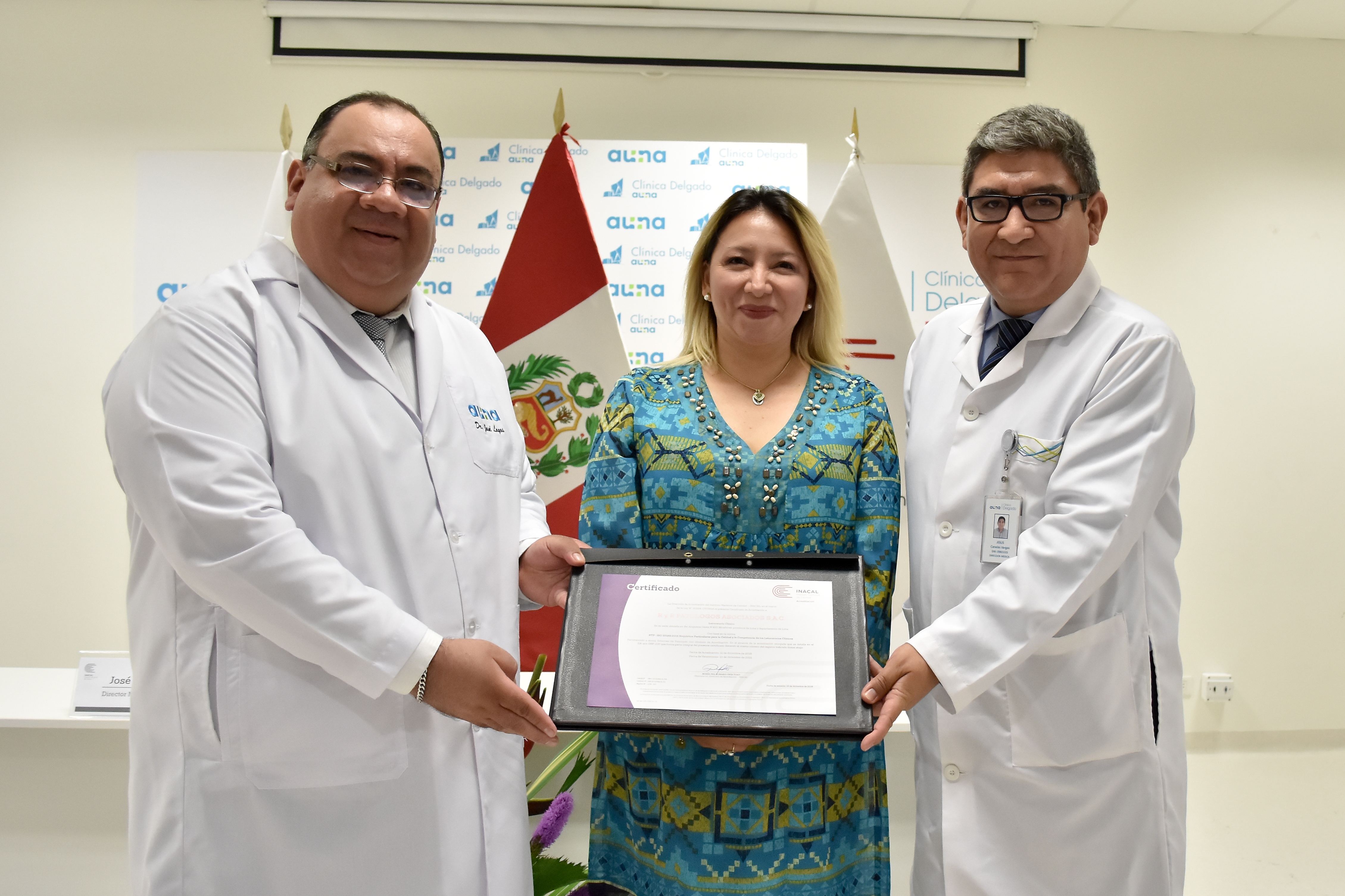 ACREDITACIÓN AUNA